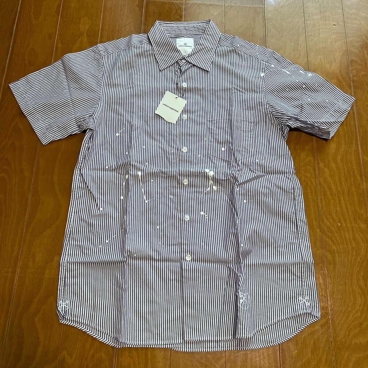 新品uniform experiment①半袖ストライプシャツ白紫ドリッピングシャツ★FCRBUESOPHSOPHNETUEN迷彩ボーダーソフネットソフ拍卖