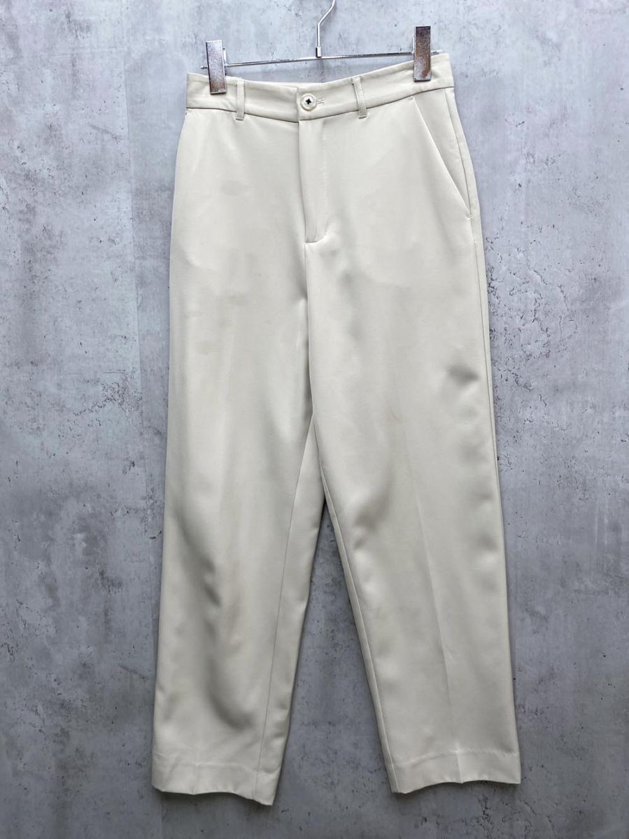 ゆうパケットOK KBF ケービーエフ illi イリ リラックステーパードパンツ size36/オフホワイト ■◆拍卖