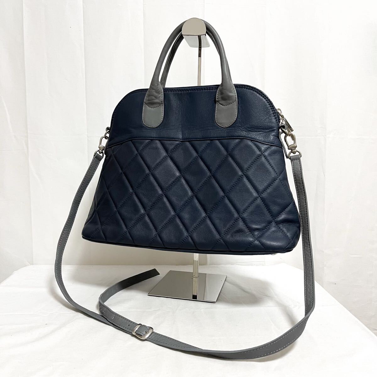 和711★ LANZETTI ランツェッティ レザー キルティング ミニボストンバッグ ハンドバッグ ショルダーバッグ ネイビー レディース拍卖