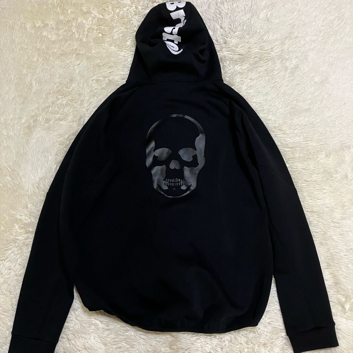 美品 エフシーレアルブリストル ルシアンペラフィネ コラボ XL パーカー拍卖