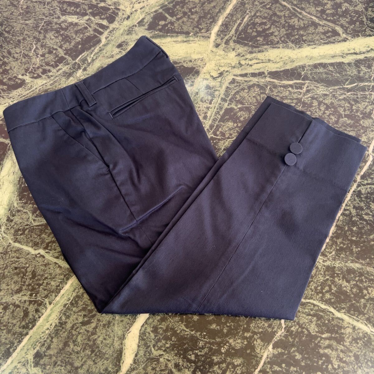 【美品】デザインカプリパンツ★Sサイズ ネイビー 紺色 スリムパンツ レディース オフィスカジュアル拍卖