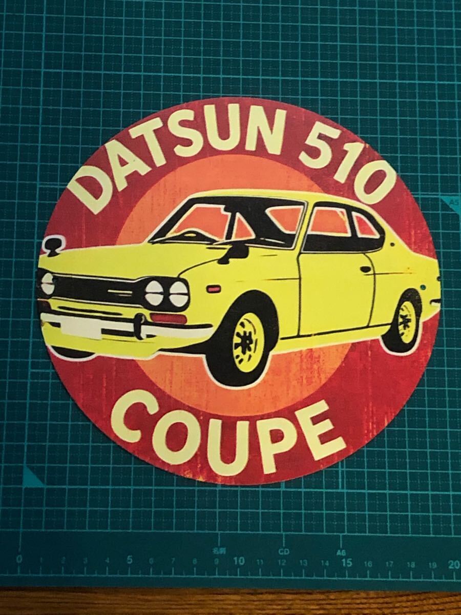 AA0G-ブリキ看板】日産 ニッサン ブルーバード 510 〇タイプ 仕事場、自分の部屋や秘密基地の壁にいかがでしょうか拍卖