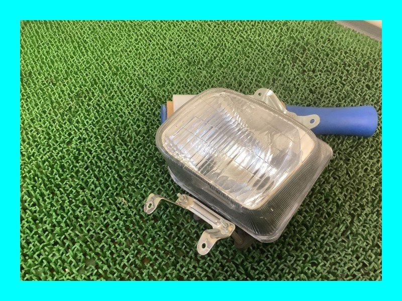 ジャイロ キャノピー 177 TA03 ヘッドライト 左 必見 2018年以降 (60) H3-1364 SS拍卖