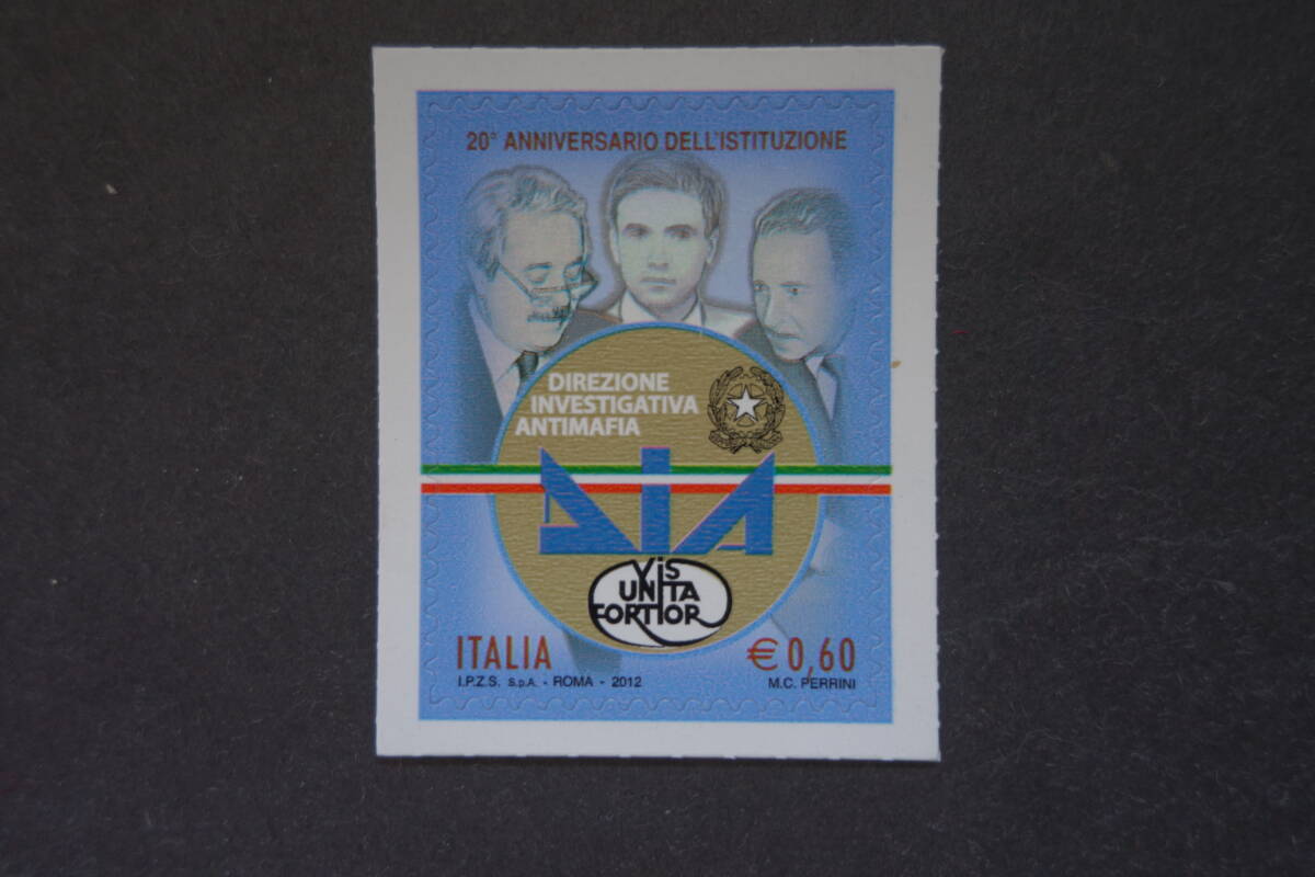 外国切手: イタリア切手 「反マフィア捜査部設立20周年」 1種完 未使用拍卖
