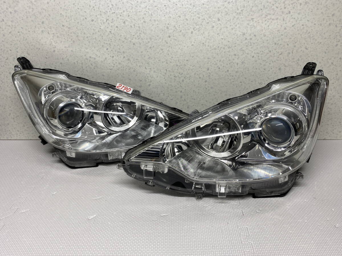 2190 * アクア NHP10 前期 ハロゲンライト左右SET 52-244 打刻印拍卖