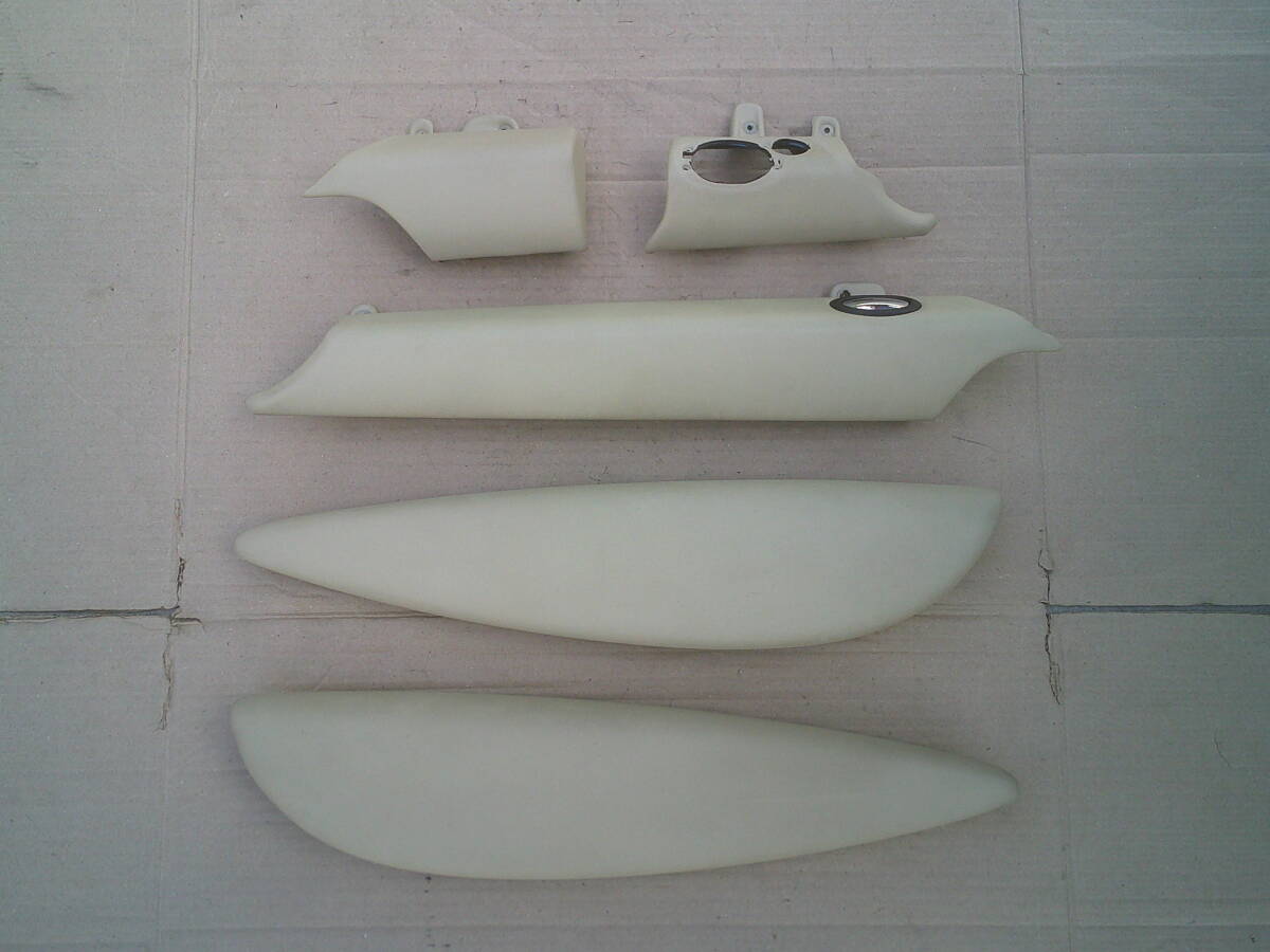 ★ MF16S ミニ R56 R55 内装パネル インテリアパネル アームレスト セット クリームホワイト ★ BMWミニ MINI MF16 ML16 MM16 SU16 SV16拍卖