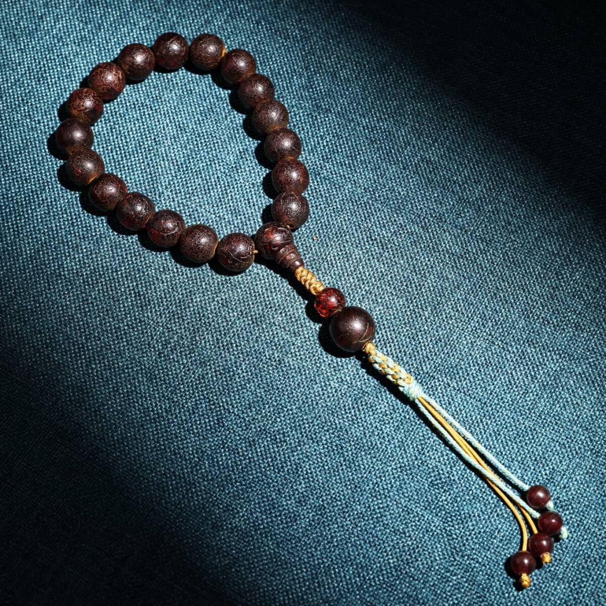 珍品 收藏 古珍材彫 手鏈 18子手持 極細工 古賞物 古美味 東洋彫刻 時代物 骨董 中国古美術拍卖