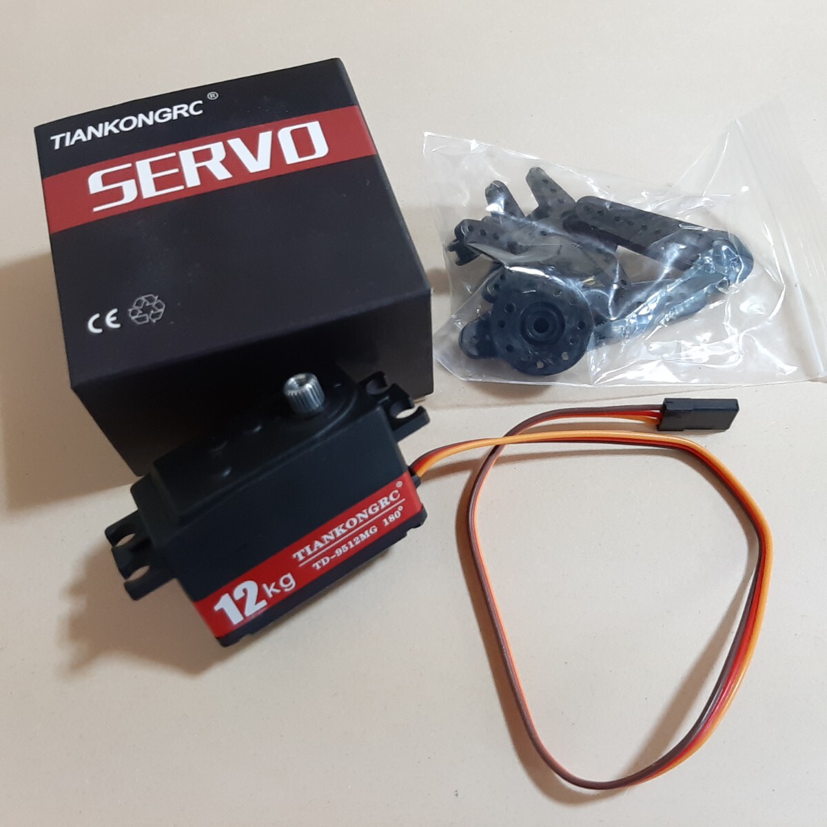 即決●送料無料●1個 激安 高性能 9512MG メタルヒートシンク メタルギア ロープロ デジタル サーボ ラジコン ヨコモ TT01 TT02 YD-2 4412拍卖