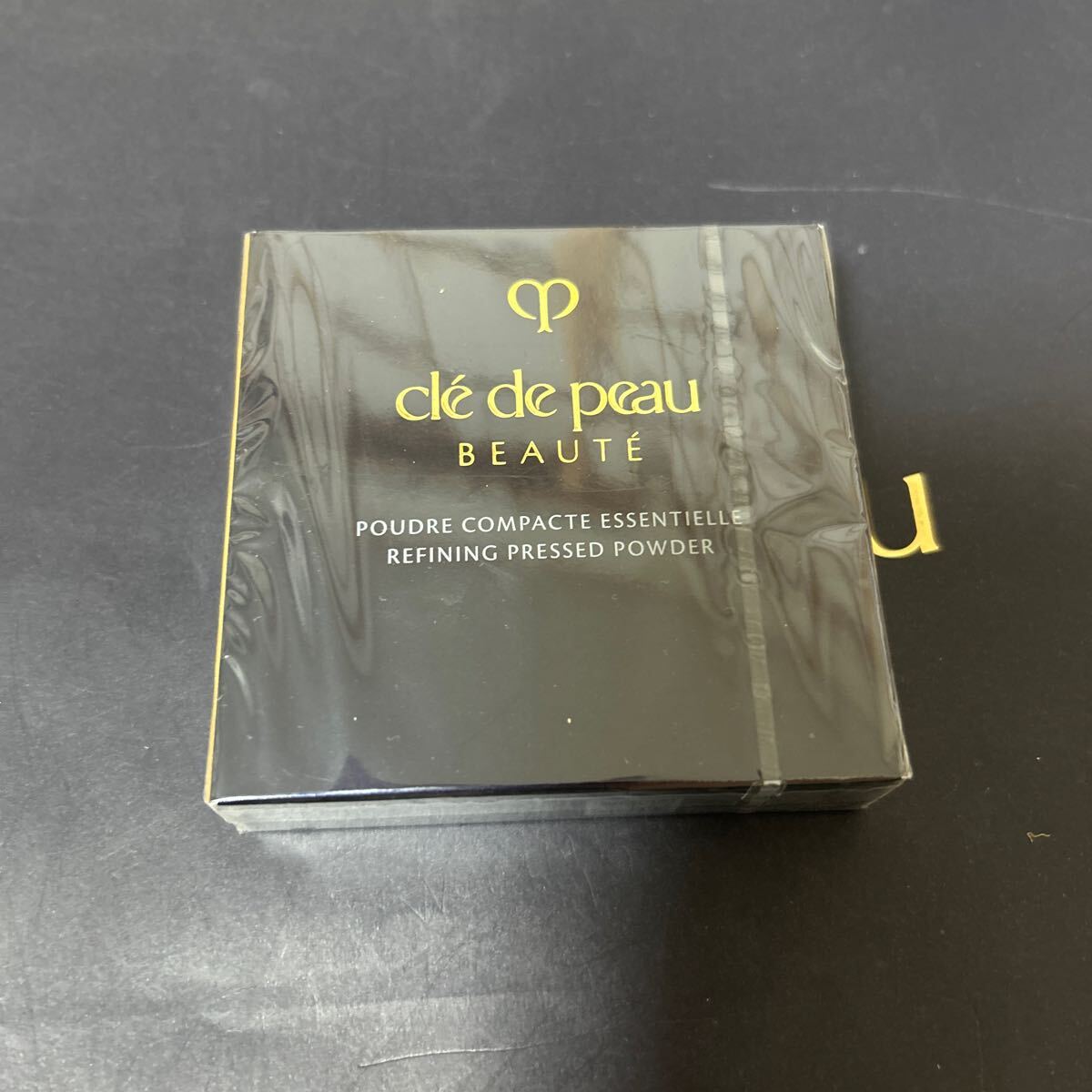 クレドポーボーテ プードルコンパクトエサンシエルn フェイスパウダー5g 本体拍卖