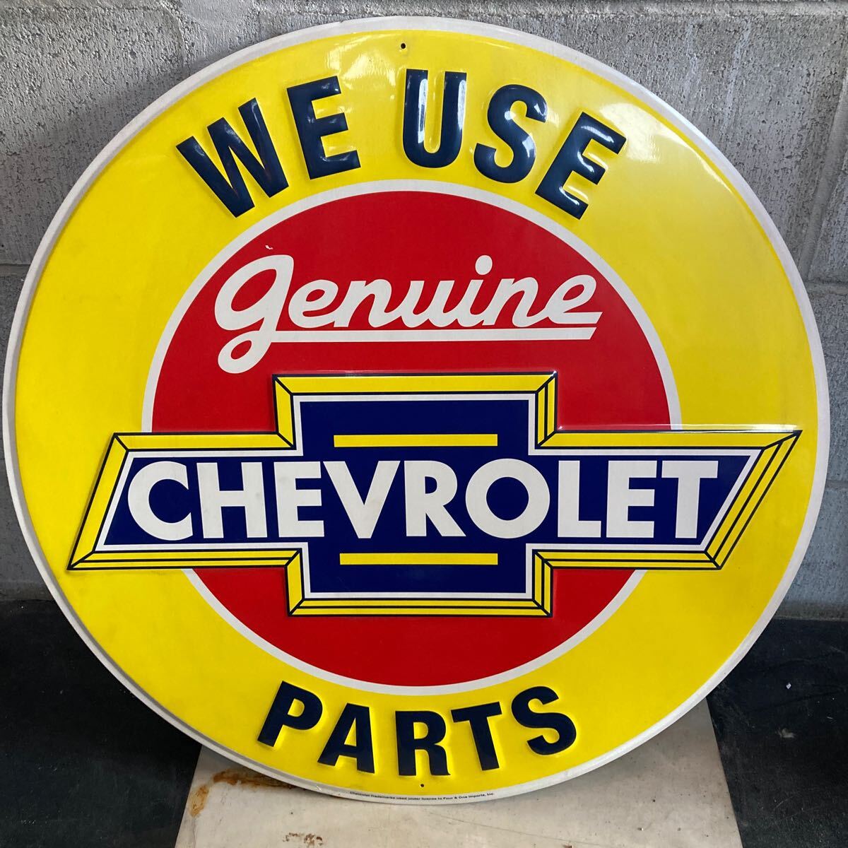 大きい(^^) シボレー ビンテージ看板 CHEVROLET 直径61cm インパラ ローライダー 看板 ガレージ 世田谷ベース エルカミーノ マッコイ 東洋拍卖