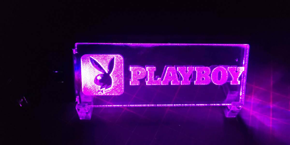 プレイボーイ 旧車 街道レーサー レトロ 昭和 光る アクリル キーホルダー 7色発行切り替え USB充電タイプ拍卖