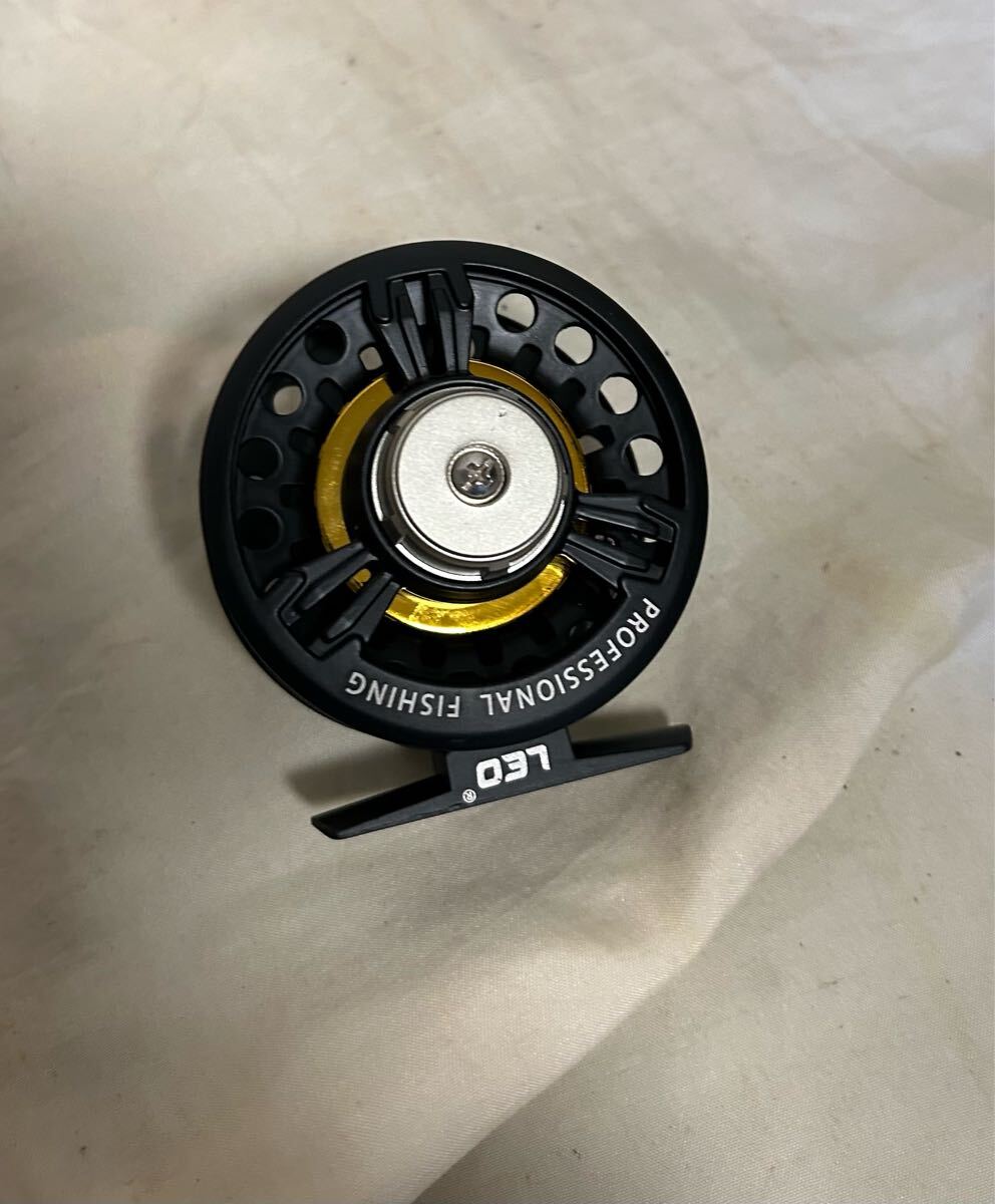 新品未使用!フライリールLEO-FB75ブラック 自重139g アルミ製軽量 フライリール 黒鯛、チヌにも拍卖