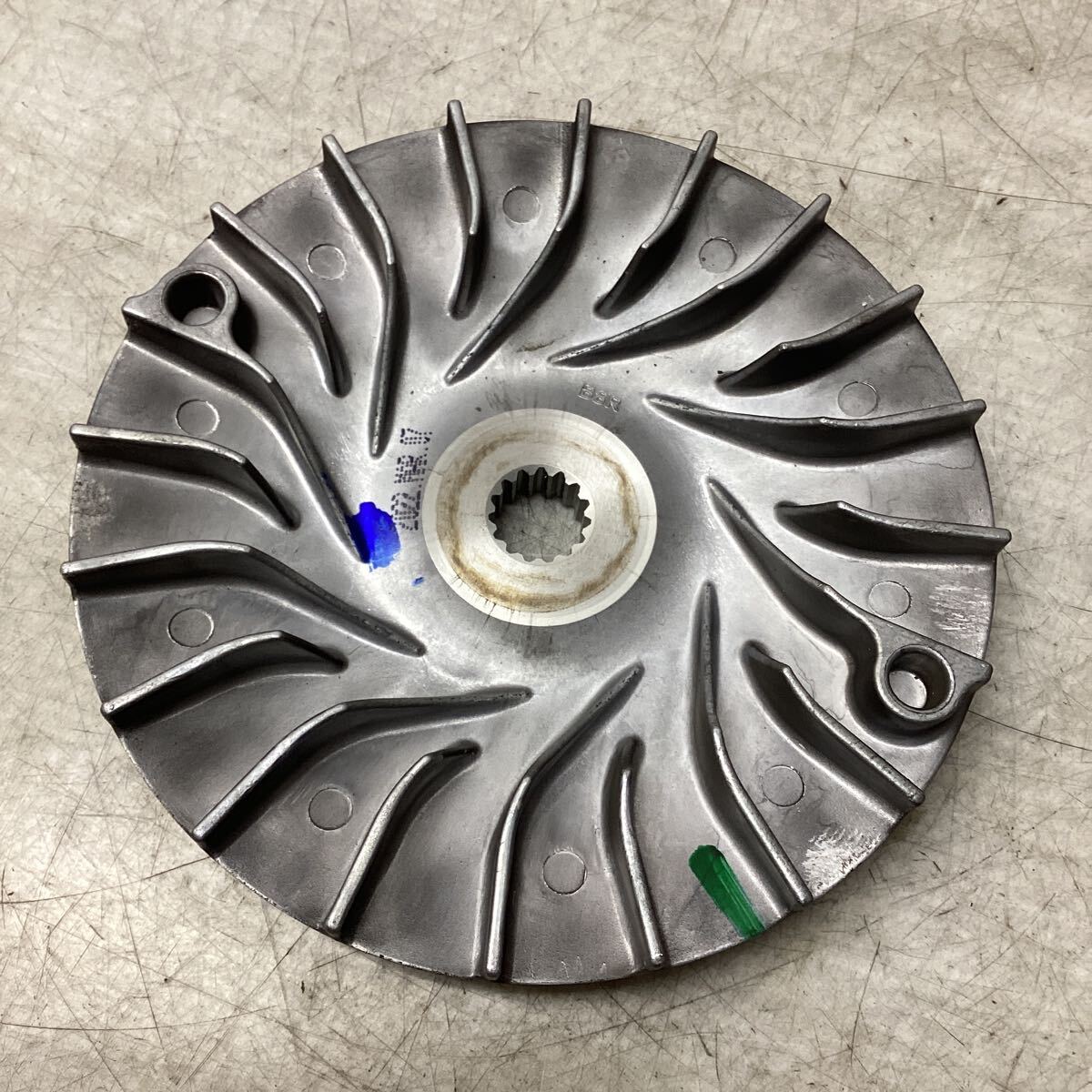 F11-38 ヤマハ シグナス グリファス SEJ4J ドライブフェイス 純正部品拍卖