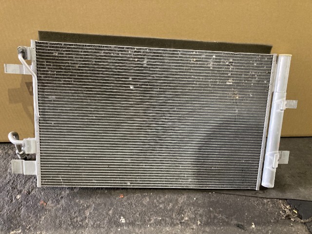 231202 スバル インプレッサ スポーツ GT7 エアコンコンデンサー クーラーコンデンサー ★拍卖