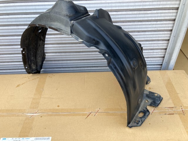 250402 ホンダ N-VAN JJ1 右フロントフェンダーライナー拍卖