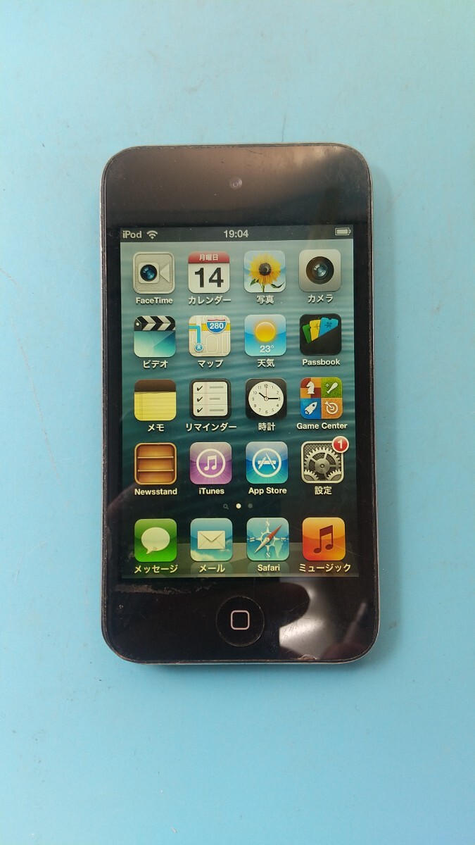 K3185 iPod touch 第4世代 A1367 32GB Apple デジタル音楽プレーヤー 簡易確認&簡易清掃&初期化OK 現状品 送料無料拍卖