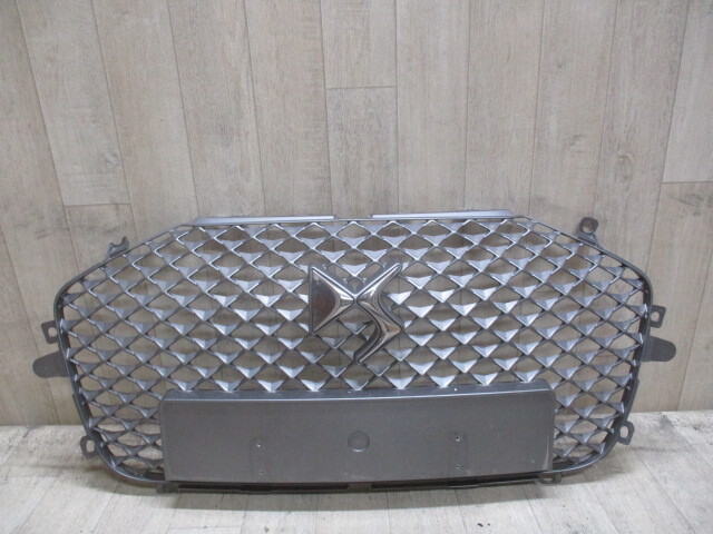 J8/ DS3 シトロエン CITROEN クロスバック 純正フロントグリル/ラジエーターグリル 9825376180拍卖