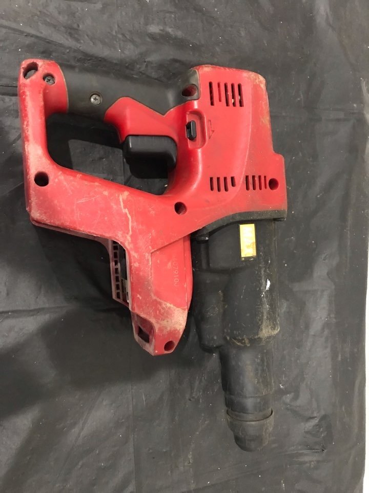 100円 ジャンク品扱い ★MAX 充電式ブラシレスハンマドリル PJ-R265 本体のみ ★ マックス拍卖