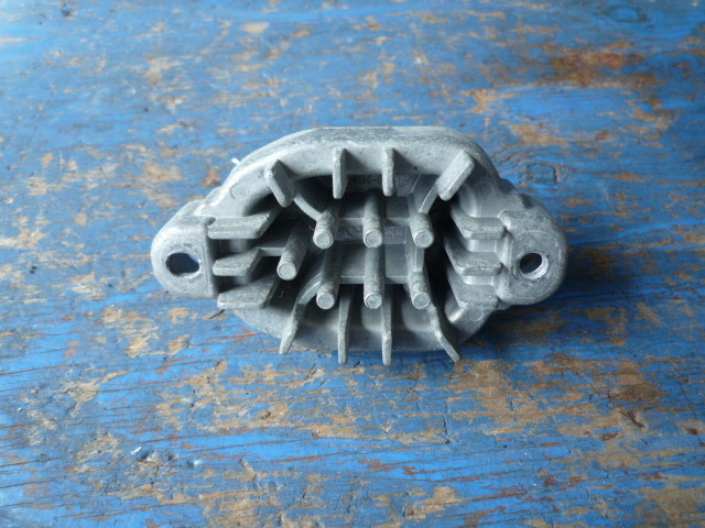 BH543 BMW F30 3シリーズ ヘッドライト コントロールユニット モジュール 202484-00拍卖