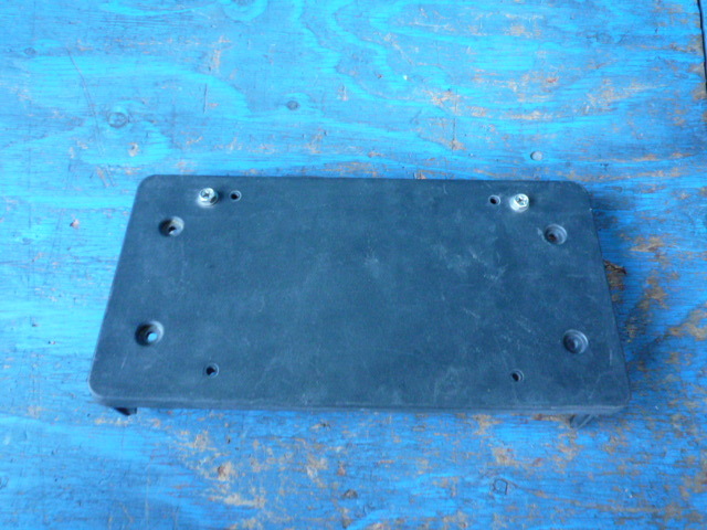 BH646 BMW G30 5シリーズ ナンバー台 ナンバーベース 51138064975拍卖