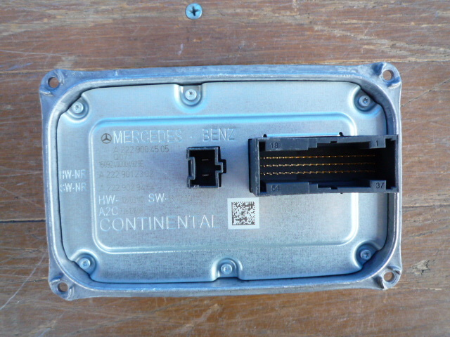事BH691 ベンツ W222 W205 ヘッドライト バラスト コントロールユニット A2229004505拍卖
