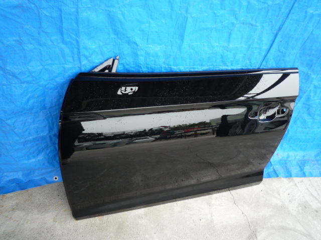 ☆BH729 アウディ A5 8W フロントドア 左 黒拍卖