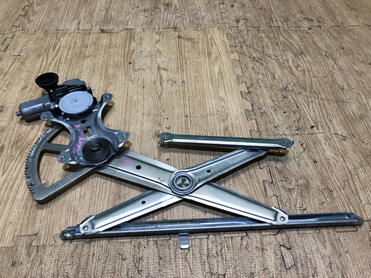 ★ヴェルファイア VELLFIRE★DBA-ANH20W フロント 左 助手席側 ドアガラス レギュレーター・モーター 管22231拍卖