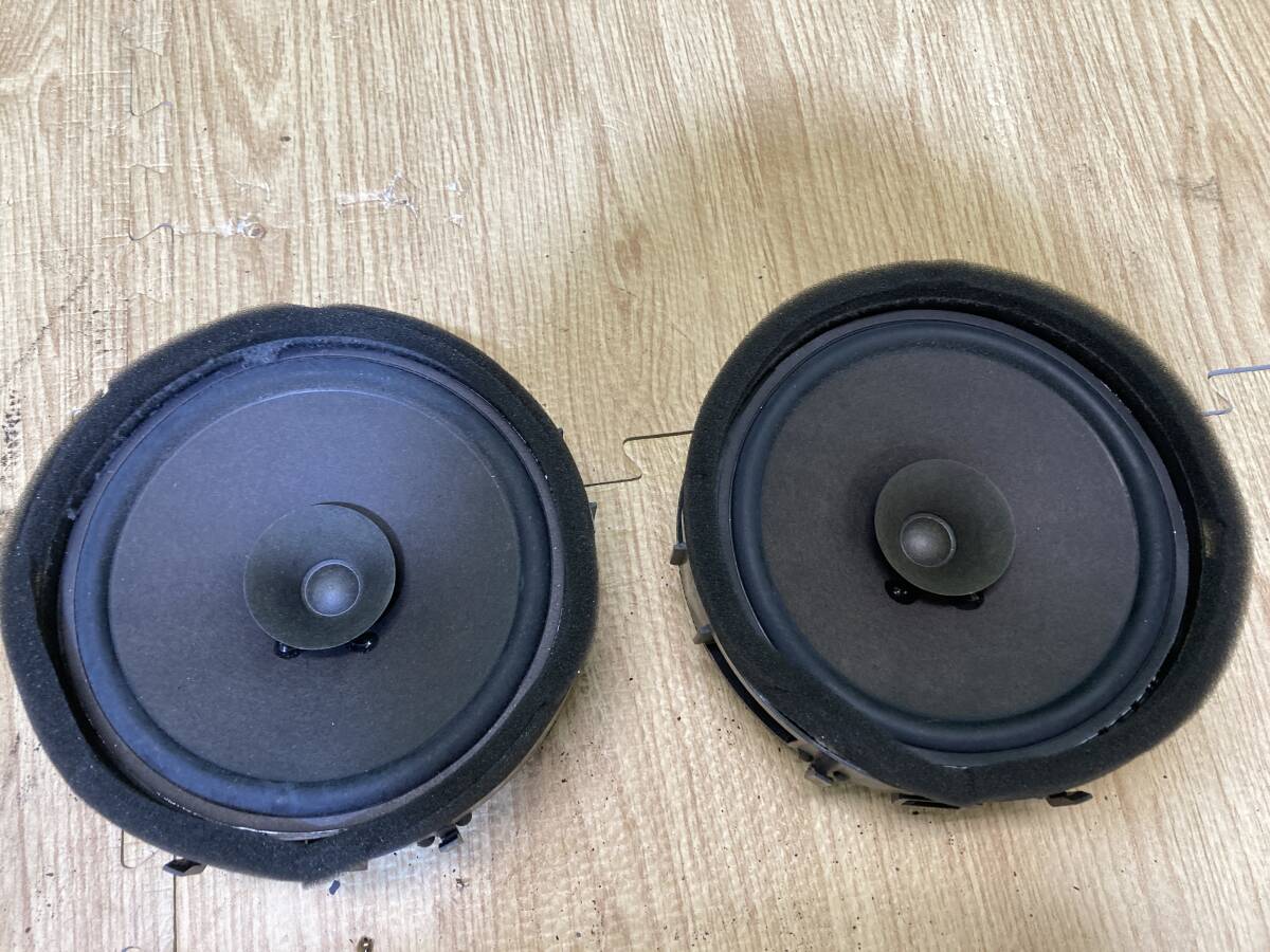 ★三菱 デリカ★DBA-CV2W 純正 フロントドア ドアスピーカー(左右セット)破損なし 管23140拍卖