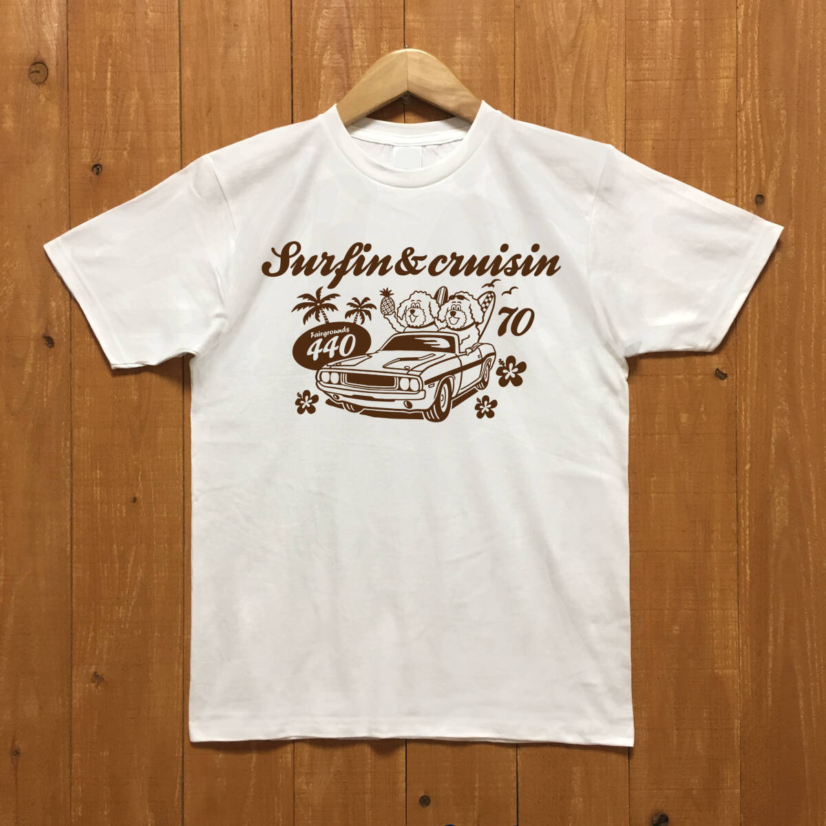 ■SURFIN & CRUISIN Tシャツ■Sサイズ(ホワイトxブラウン)アメ車 モパ- MOPAR DODGE CHALLENGER チャレンジャー サーフィン拍卖