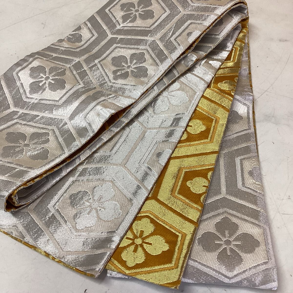 和装 着物 帯 ゴールド シルバー 豪華 ゴージャス 和柄(に98)拍卖