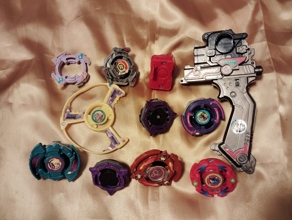 爆転シュート ベイブレード 大量 カタパルトグリップ イージーシューター セット タカラ拍卖