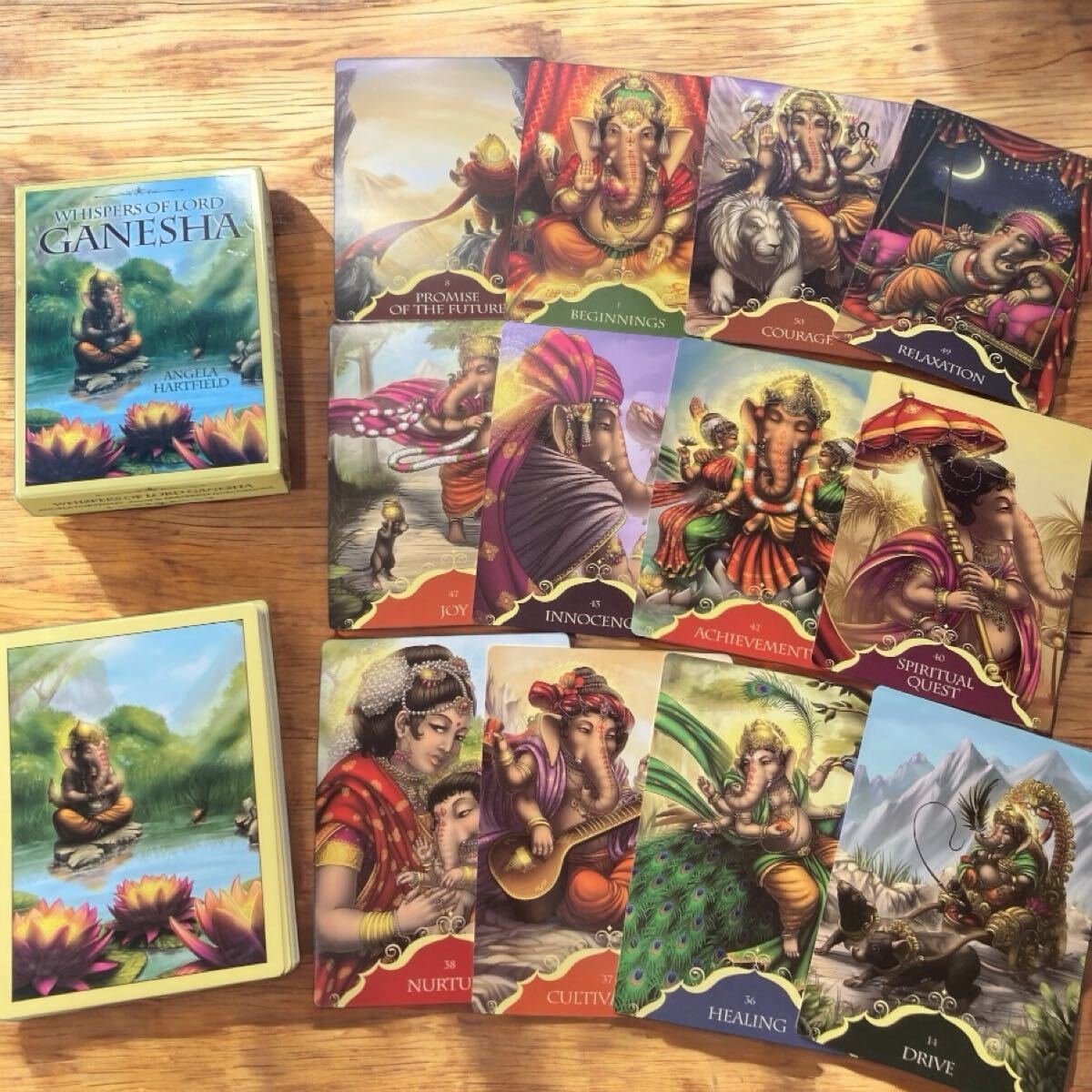 【ガネーシャ】新品未使用品 オラクルカード 50枚デッキセット 色味濃い目 占い インド 海外雑貨 タロット リーディングカード 神様カード拍卖
