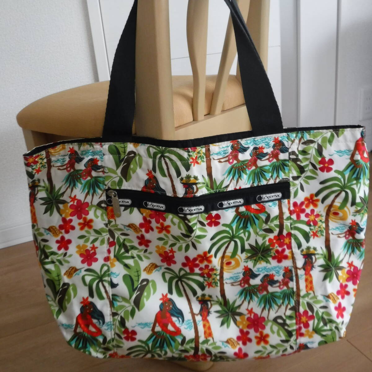 税不要特価 極美品!LESPORTSAC レスポートサック ハワイ限定 フラガール リバーシブルトート 大きめ トートバッグ♪②拍卖