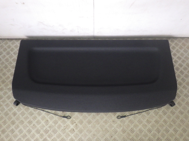 美品 中古 BMW2シリーズ U06 218d Mスポーツ 22BY20 2023年3月 トノカバー リアシェルフ リアウインドウシェルフ 51467952300 即決拍卖