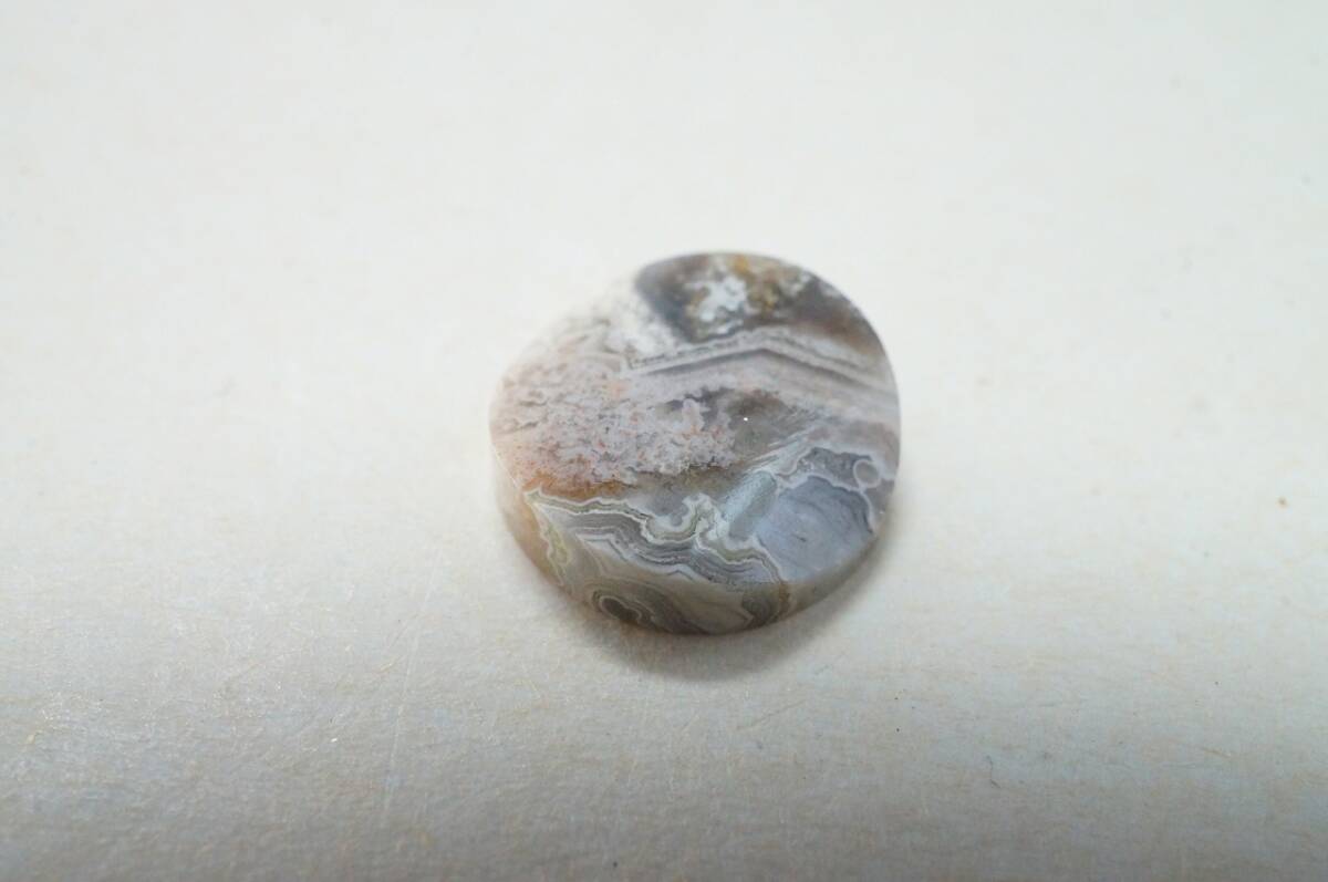 稀少!模様が綺麗で神秘的レースアゲート・ピクチャーメノウ、瑪瑙、めのう(アゲート)ルース1.88ct拍卖