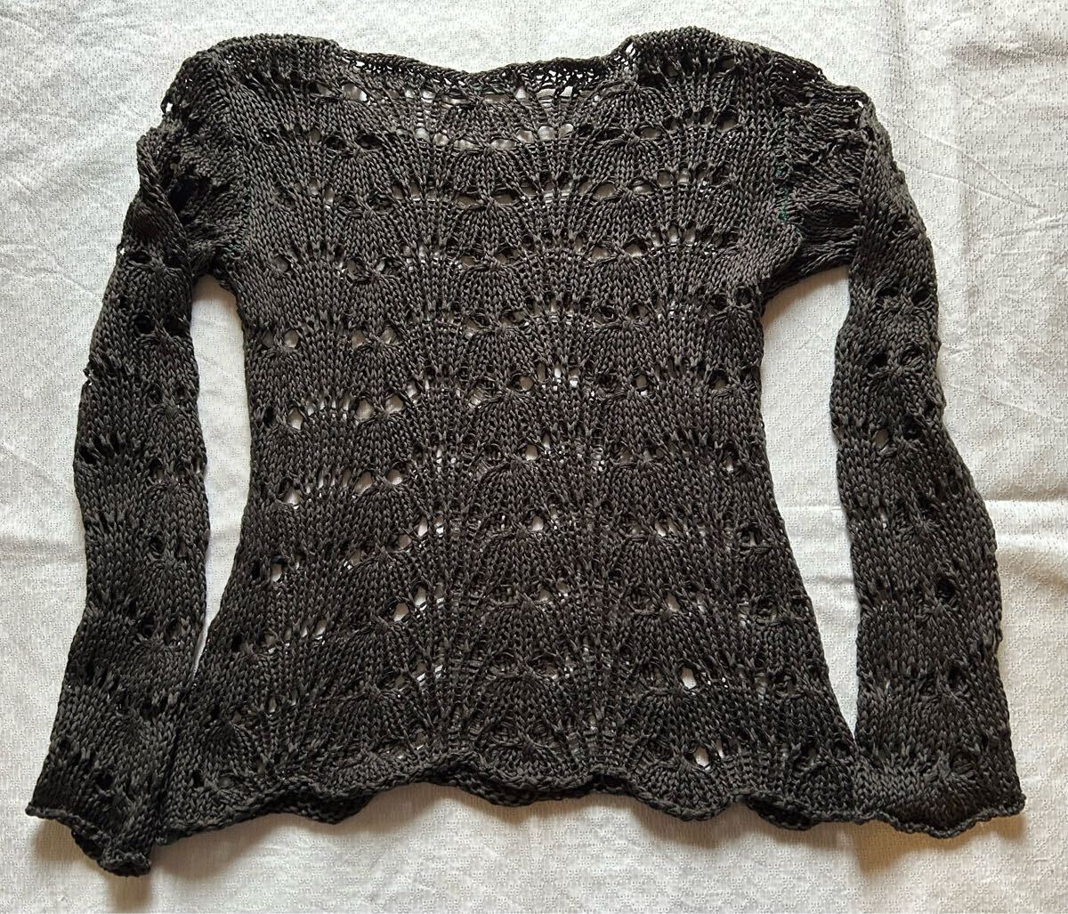美品 ベネトン レース編みセーター 透かし編み 手編み風 濃カーキ M~L拍卖