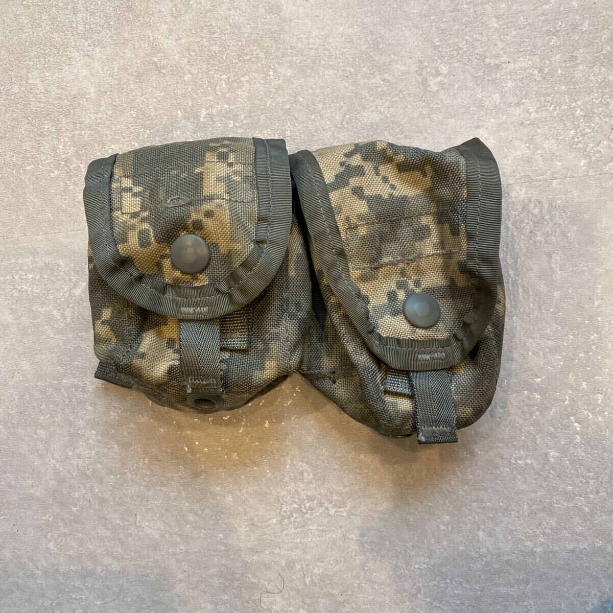 2点セット 米軍実物 米軍放出品 UCP ACU MOLLE ポーチ グレネードポーチ M67 フラグ 拍卖