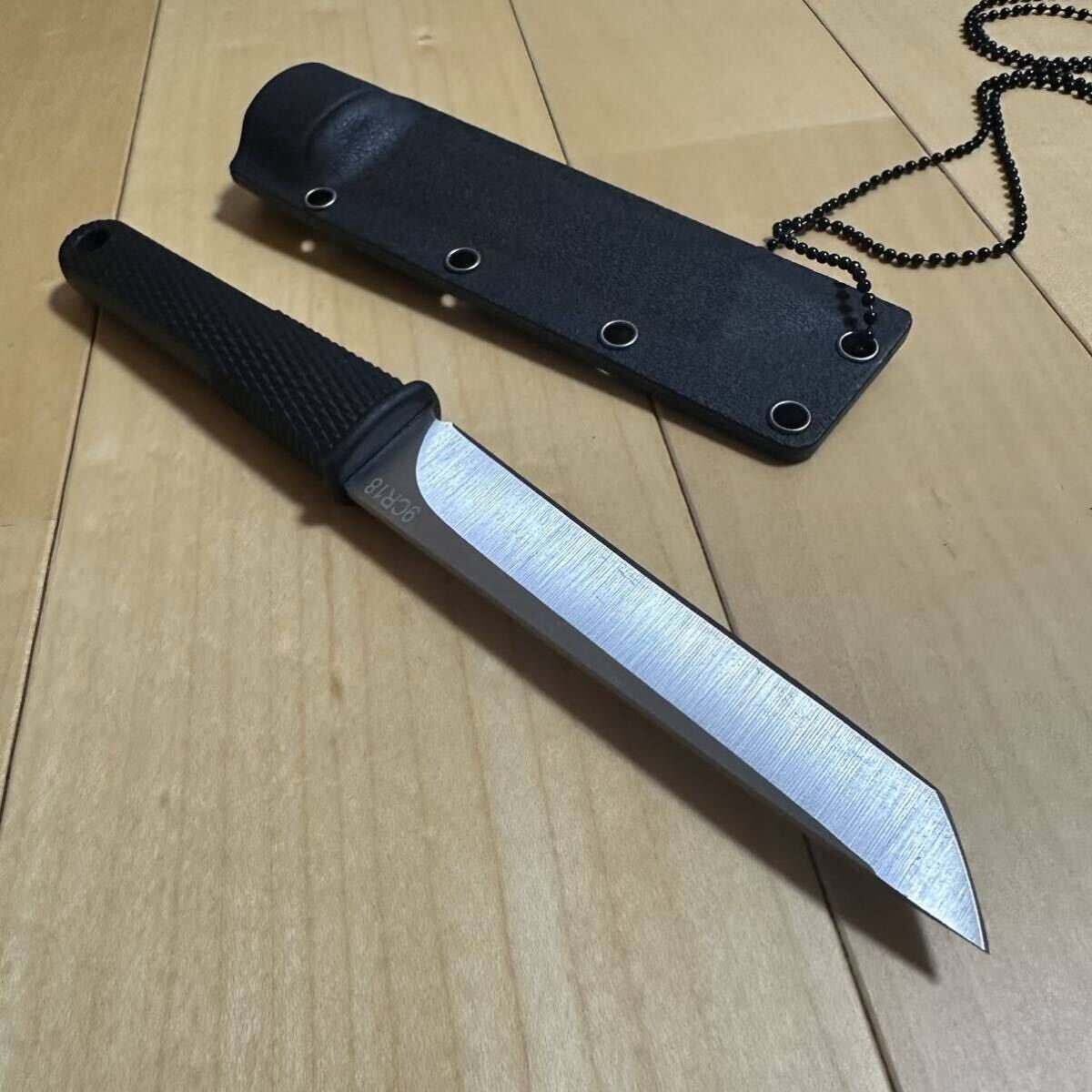 新品★サバイバルナイフ アウトドア シース付き 刀 キャンプ拍卖