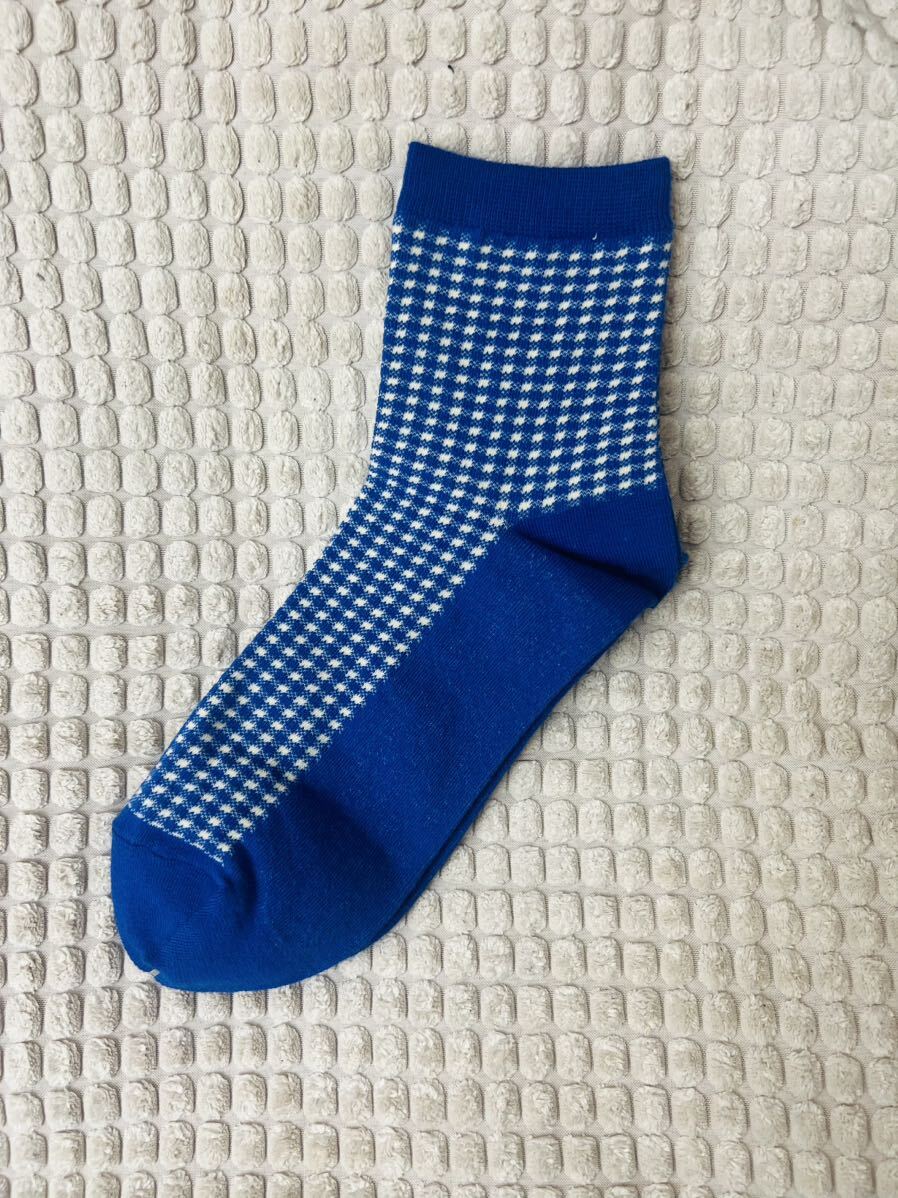 日本製 シルクコットン靴下 ブルーチェック拍卖