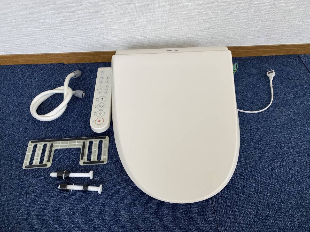 【中古】TOSHIBA(東芝) 電気温水便座 ウォシュレット 温水洗浄便座「SCS-T160」☆2015年製拍卖