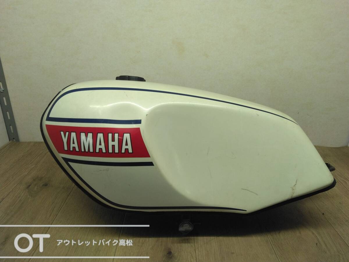 YAMAHA ヤマハ RZ250 RZ350 ? 中古 タンク 当時物 鍵無し タンクキャップ開封済み P0404252拍卖