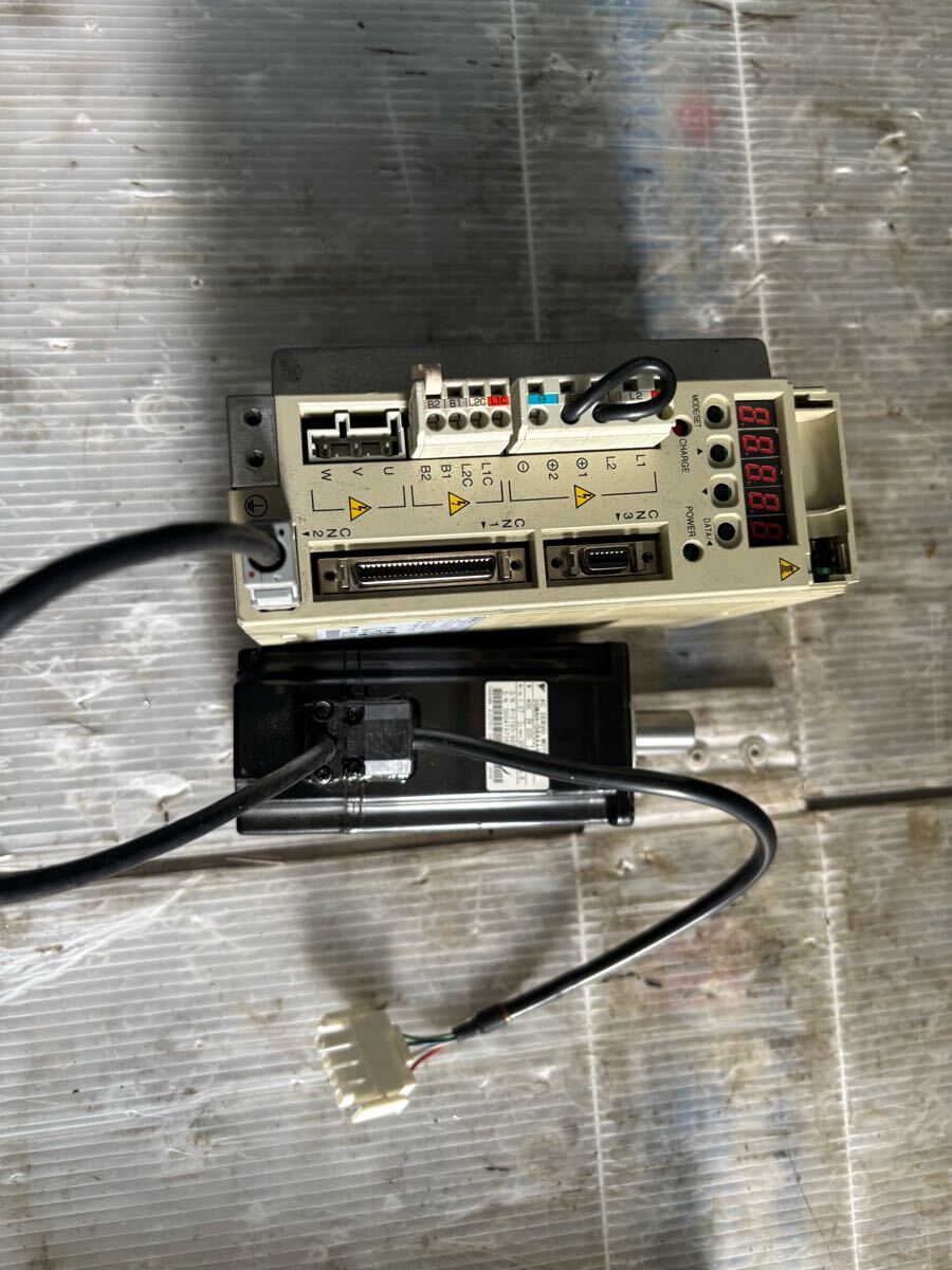 ff1336 安川電機 サーボアンプ モーター セット 中古現状q拍卖