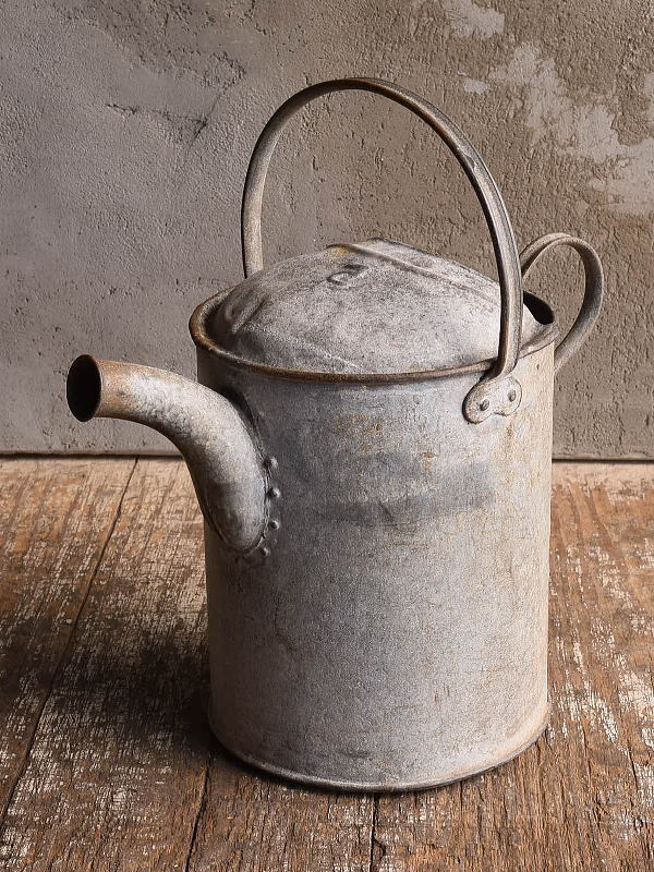 イギリス アンティーク ブリキ製 ジョウロ ガーデニング 13036拍卖
