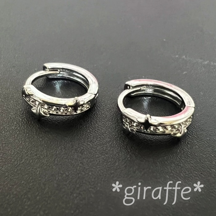 B654 匿名配送 リングピアス レディース 星 ジルコニア s925 シルバー フープピアス シンプル 小さめ 拍卖