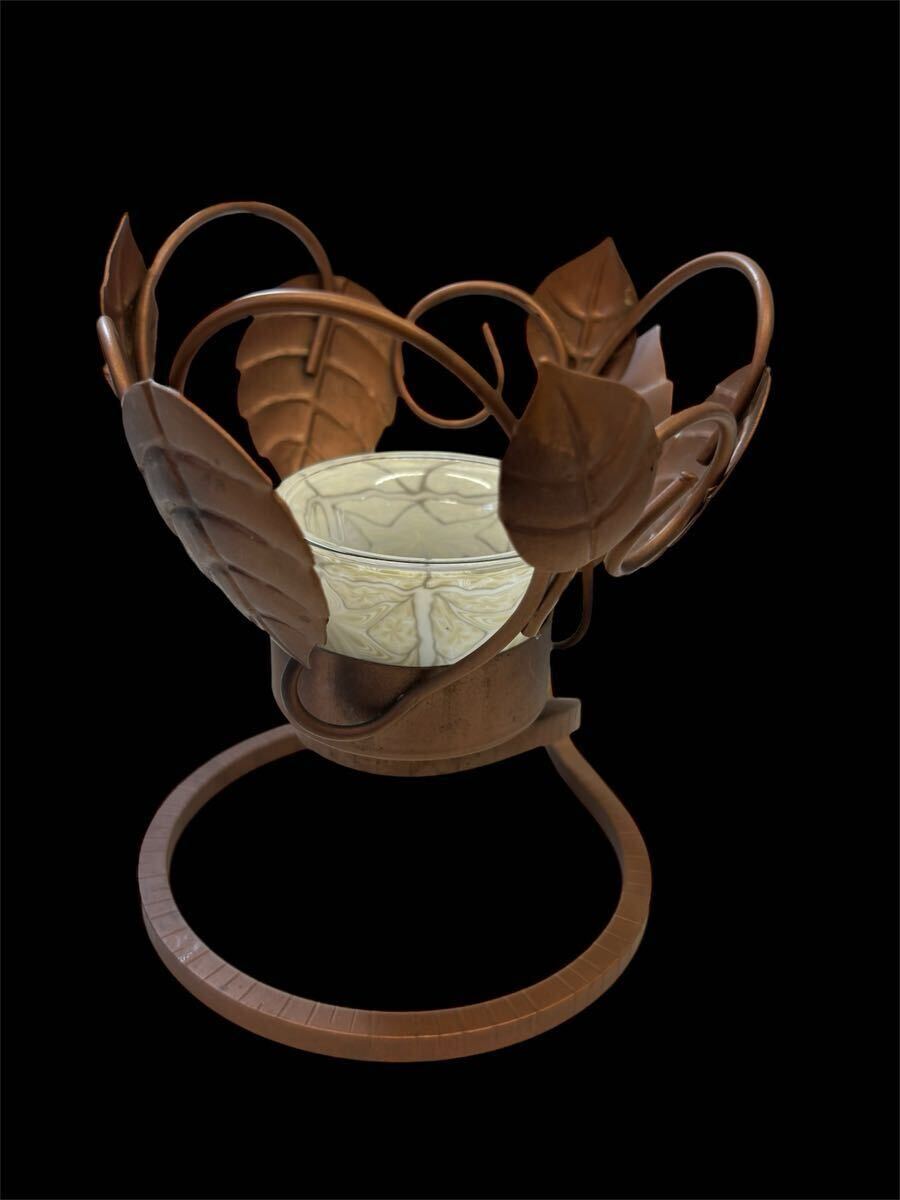 アンティーク風キャンドルスタンド高さ14センチ 直径13センチ拍卖