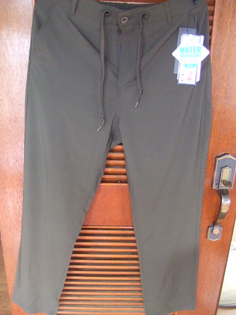 ◎ 新品タグ付き ARONA パンツ LL カーキ 撥水 ひんやり接触冷感 さらっと吸汗速乾 ストレッチ拍卖