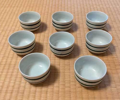 湯呑 8客セット 緑 グリーン 直径 約7.5cm 湯飲み 茶器 和食器 陶器 箱付 昭和 レトロ レア 未使用 貴重拍卖
