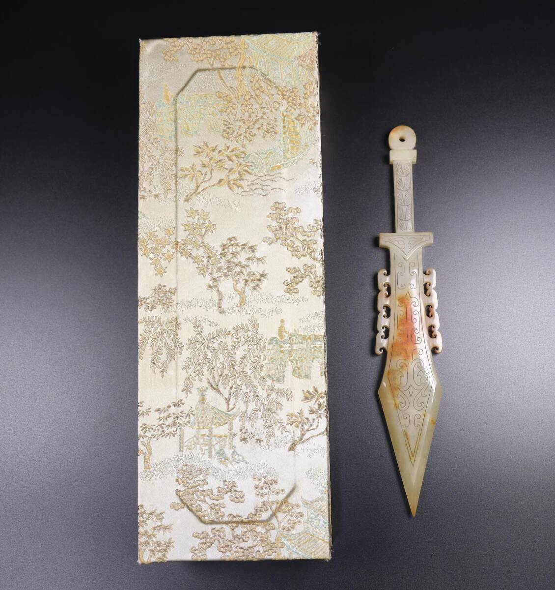 唐物 清 玉彫 和田玉 劍 包漿厚重 中国美術品 時代物 D64拍卖
