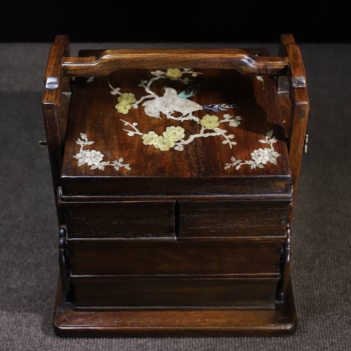 唐物 清 花梨木 はめ込む貝殼 手提 多層食盒 木製 極細工 古美術品 時代物 中国古玩 骨董品 D64拍卖