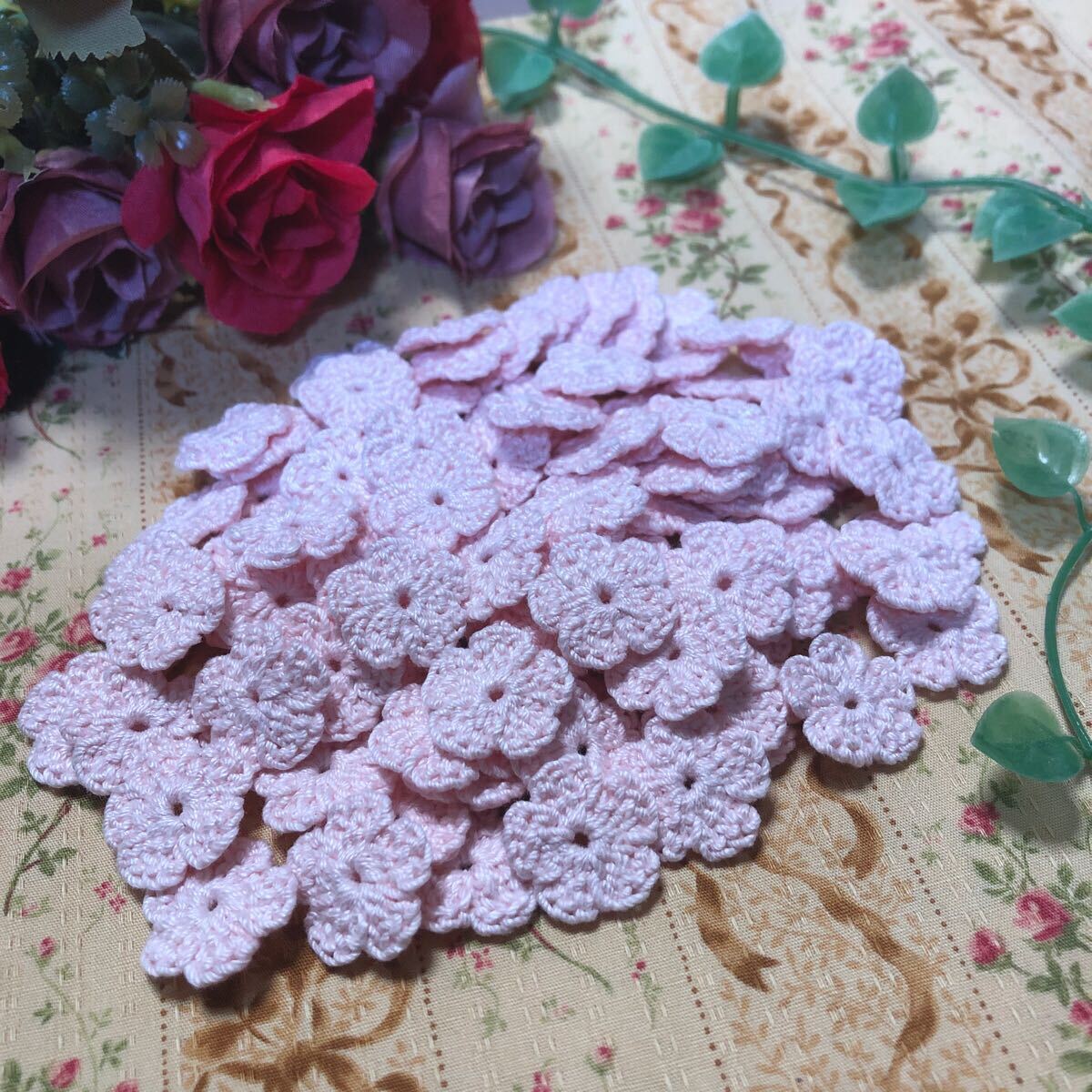 (No.196)☆ハンドメイド☆可愛いお花(^^)100枚【シュガーピンク】モチーフ パーツ等に拍卖